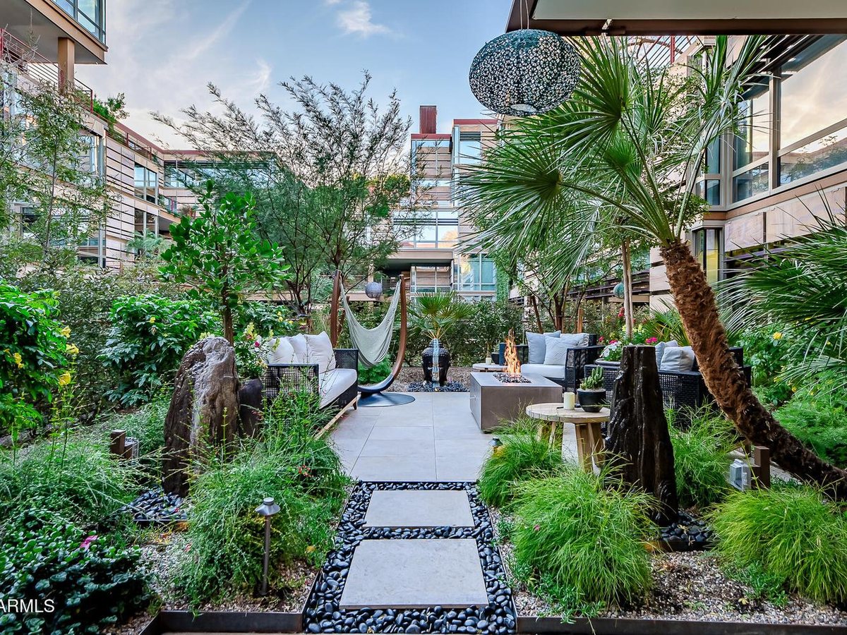 Recently sold listing interior at Optima Camelview